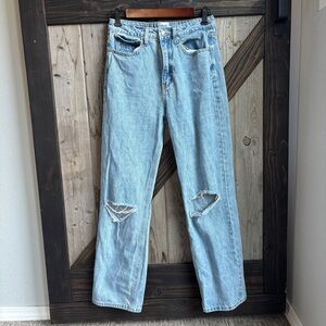 Princess Polly distressed light wash wide leg jeans size 6